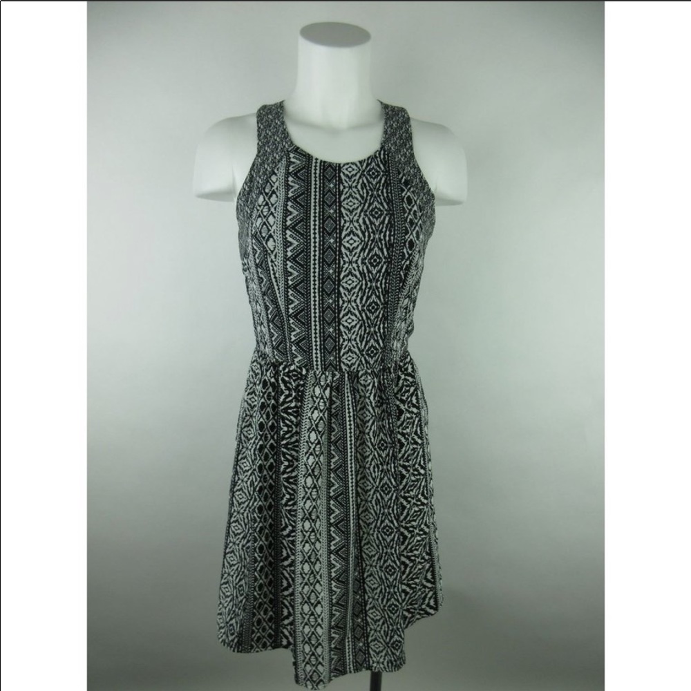 Black and white ikat American eagle dress